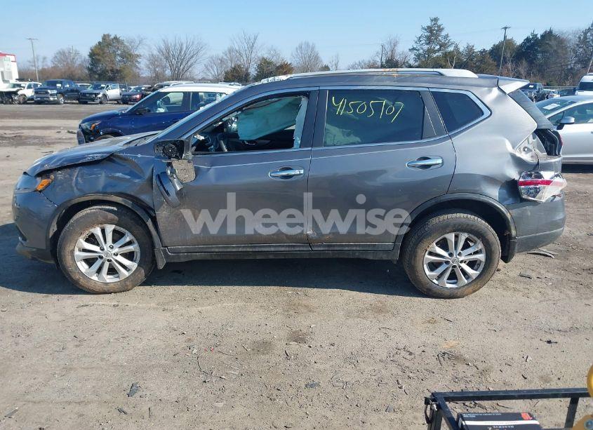 Photo 14 of 2015 Nissan Rogue SV (VIN 5N1AT2MV9FC757110)