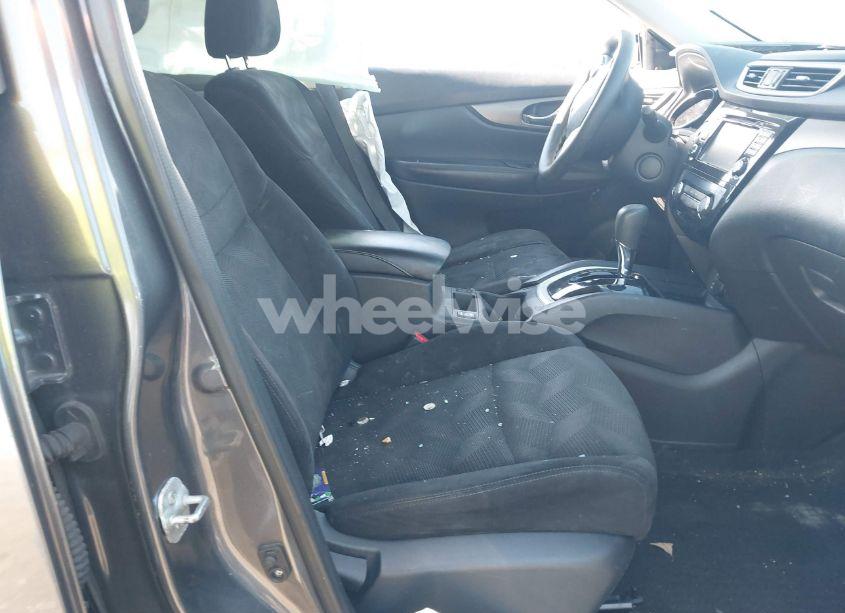 Photo 5 of 2015 Nissan Rogue SV (VIN 5N1AT2MV9FC757110)