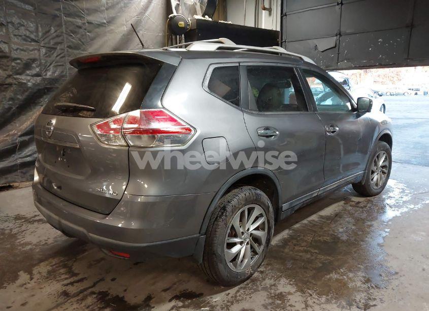 Photo 4 of 2015 Nissan Rogue SL (VIN 5N1AT2MV9FC773517)