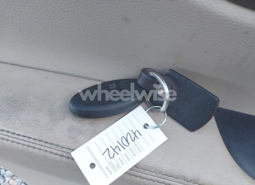 Photo 11 of 2015 Nissan Rogue SL (VIN 5N1AT2MV9FC780595)