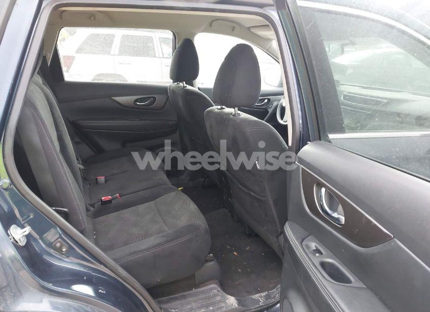 Photo 8 of 2015 Nissan Rogue SV (VIN 5N1AT2MV9FC784422)