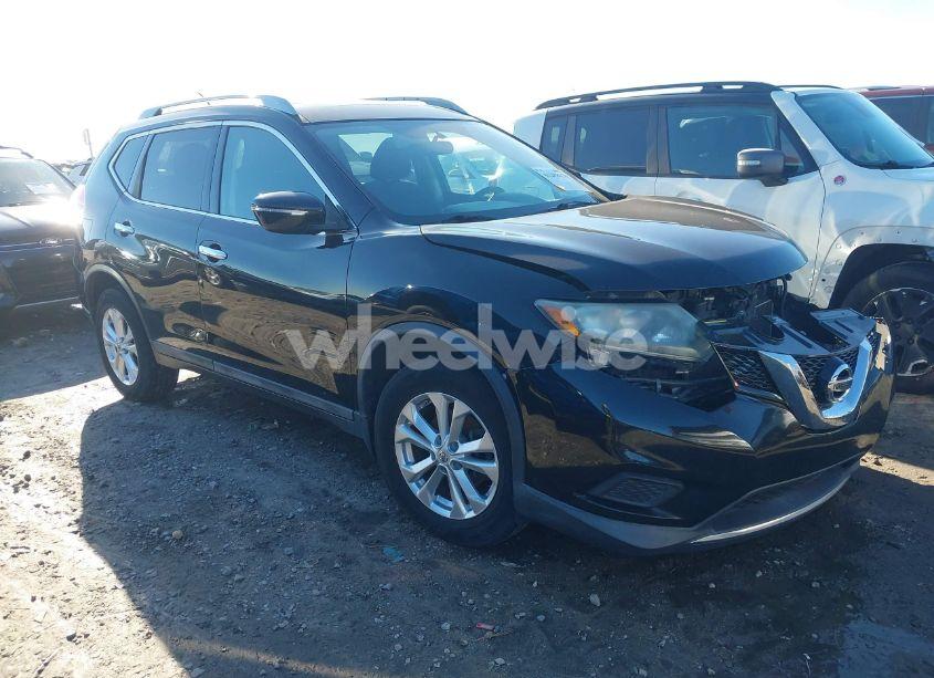 2015 Nissan Rogue SV (VIN 5N1AT2MV9FC785649) main photo