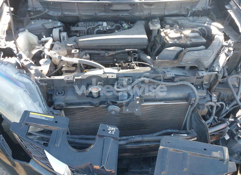 Photo 10 of 2015 Nissan Rogue SV (VIN 5N1AT2MV9FC785649)