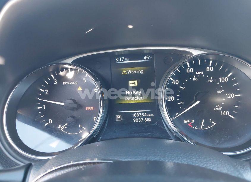 Photo 7 of 2015 Nissan Rogue SV (VIN 5N1AT2MV9FC785649)