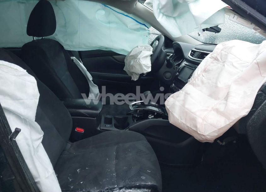 Photo 5 of 2015 Nissan Rogue SV (VIN 5N1AT2MV9FC793637)