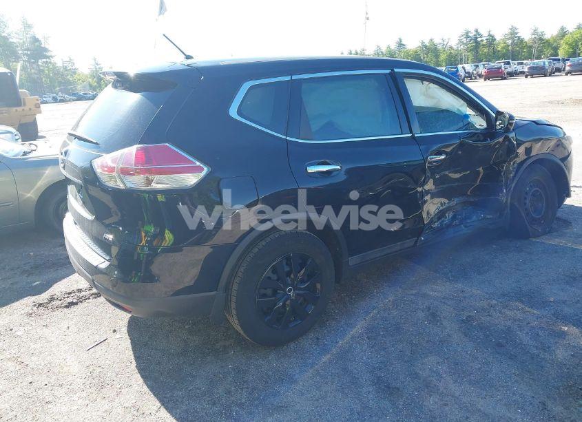 Photo 4 of 2015 Nissan Rogue S (VIN 5N1AT2MV9FC811263)