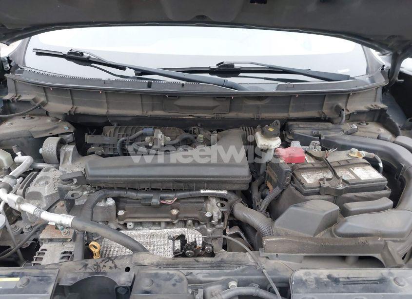 Photo 10 of 2015 Nissan Rogue SV (VIN 5N1AT2MV9FC853352)