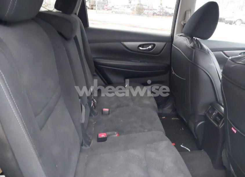 Photo 8 of 2015 Nissan Rogue SV (VIN 5N1AT2MV9FC853352)
