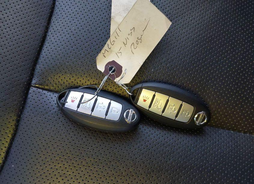 Photo 11 of 2015 Nissan Rogue SL (VIN 5N1AT2MV9FC891308)