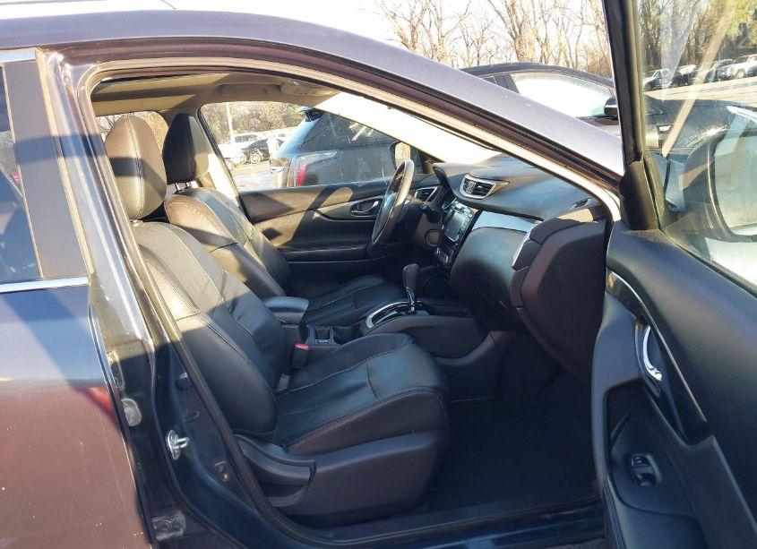 Photo 5 of 2015 Nissan Rogue SL (VIN 5N1AT2MV9FC891308)