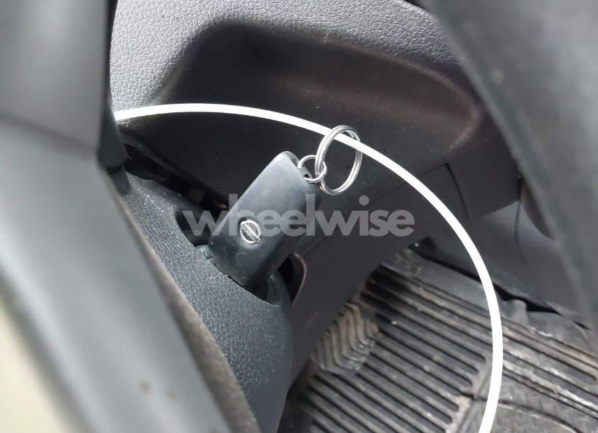 Photo 11 of 2015 Nissan Rogue S (VIN 5N1AT2MV9FC900234)