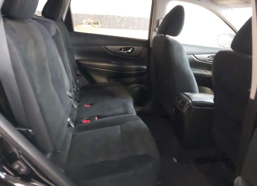 Photo 8 of 2015 Nissan Rogue SV (VIN 5N1AT2MV9FC915736)