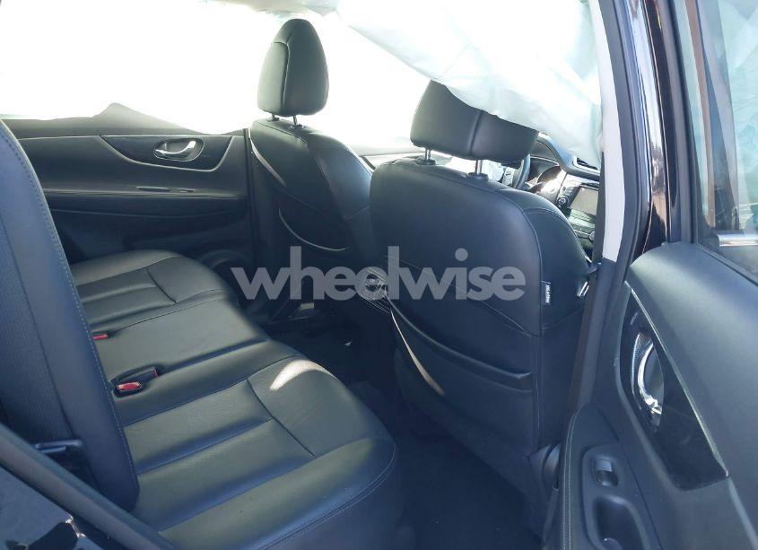 Photo 8 of 2015 Nissan Rogue SL (VIN 5N1AT2MV9FC916093)