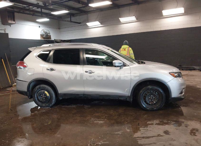 Photo 13 of 2016 Nissan Rogue SL (VIN 5N1AT2MV9GC745055)