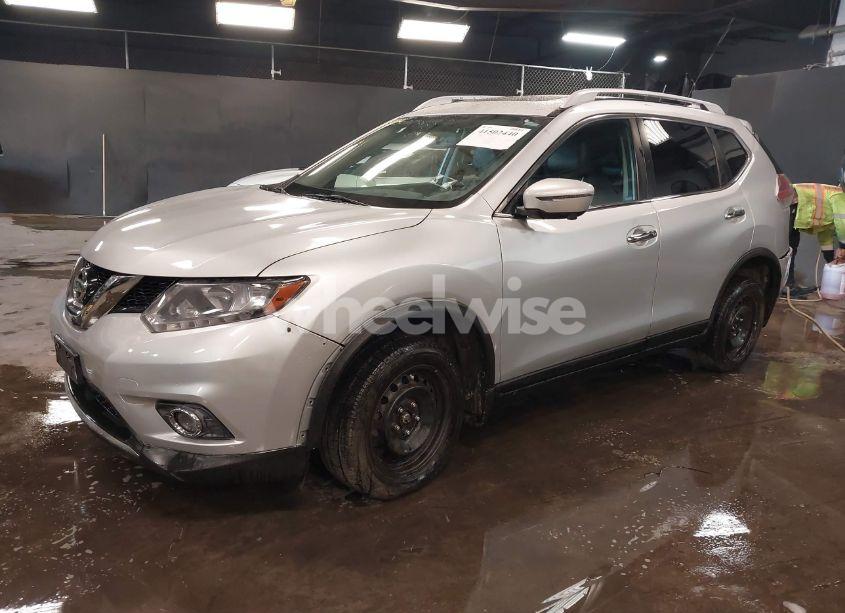 Photo 2 of 2016 Nissan Rogue SL (VIN 5N1AT2MV9GC745055)