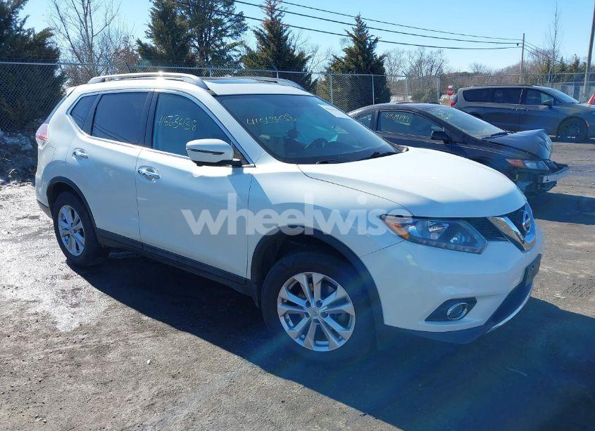 2016 Nissan Rogue SV (VIN 5N1AT2MV9GC773664) main photo