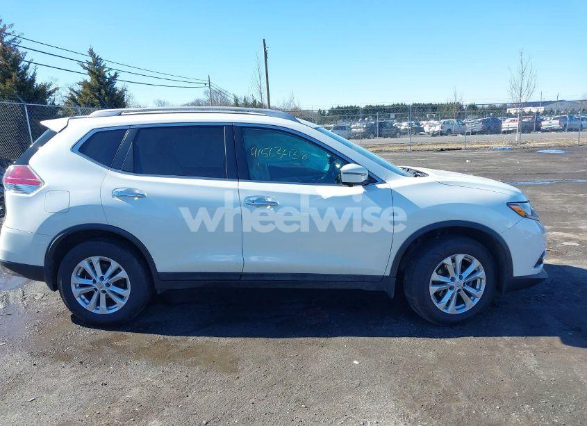 Photo 13 of 2016 Nissan Rogue SV (VIN 5N1AT2MV9GC773664)