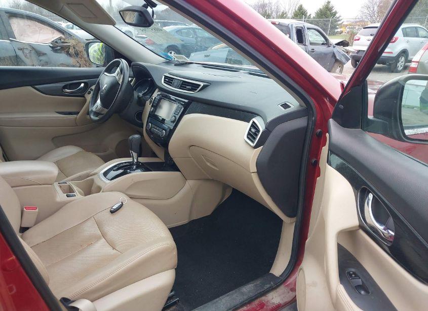 Photo 5 of 2016 Nissan Rogue SL (VIN 5N1AT2MV9GC799939)