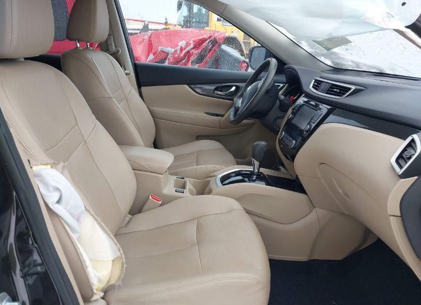 Photo 5 of 2016 Nissan Rogue SL (VIN 5N1AT2MV9GC802922)