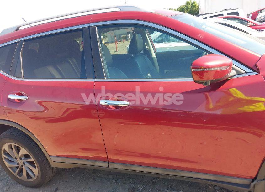 Photo 13 of 2016 Nissan Rogue SL (VIN 5N1AT2MV9GC824001)