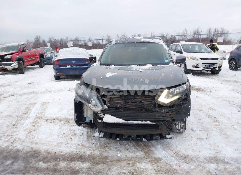 Photo 13 of 2017 Nissan Rogue S (VIN 5N1AT2MV9HC733585)