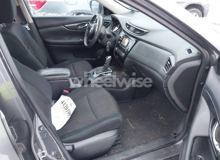 Photo 5 of 2017 Nissan Rogue S (VIN 5N1AT2MV9HC733585)