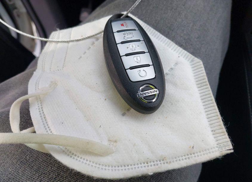 Photo 11 of 2017 Nissan Rogue SL (VIN 5N1AT2MV9HC779739)