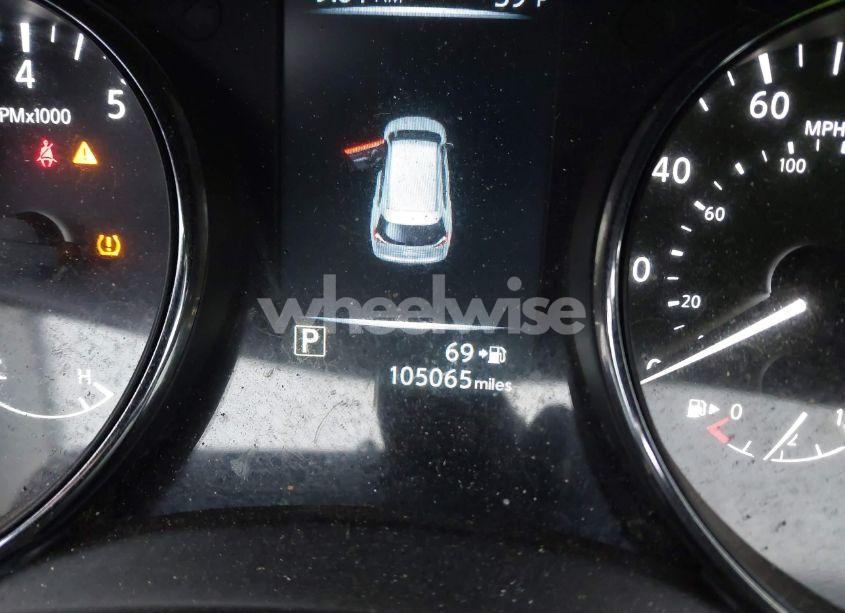 Photo 16 of 2017 Nissan Rogue SV (VIN 5N1AT2MV9HC808365)