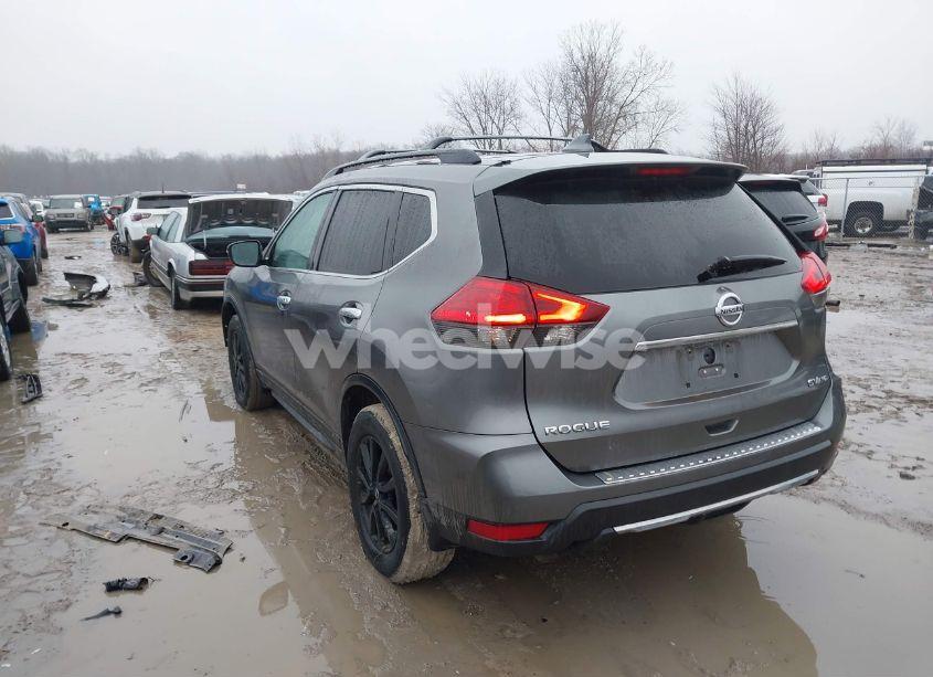 Photo 3 of 2017 Nissan Rogue SV (VIN 5N1AT2MV9HC808365)