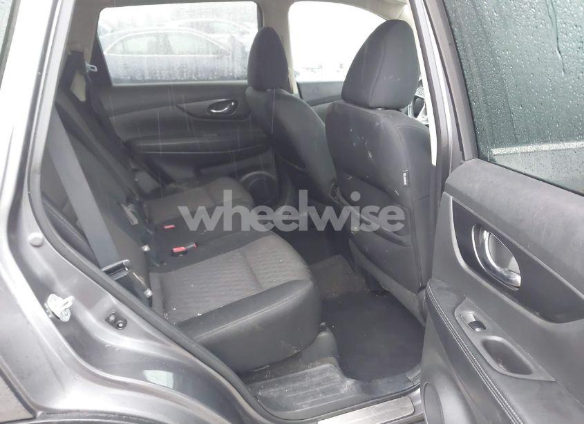 Photo 8 of 2017 Nissan Rogue SV (VIN 5N1AT2MV9HC808365)