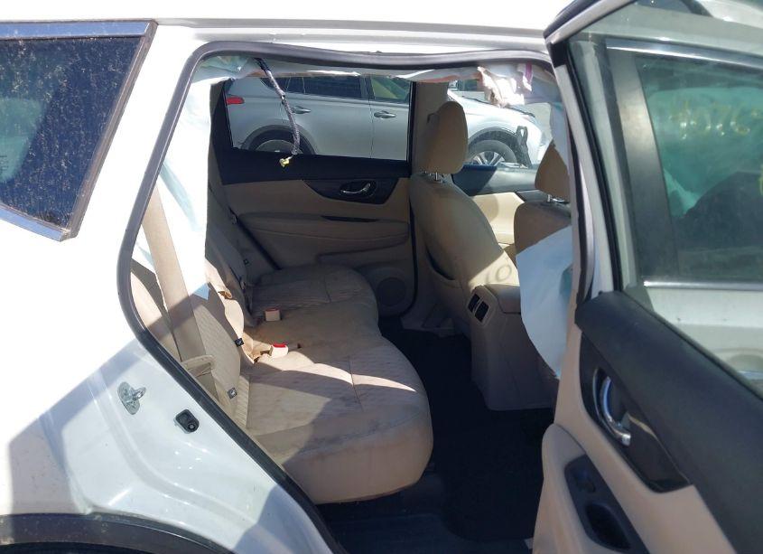 Photo 8 of 2017 Nissan Rogue SV (VIN 5N1AT2MV9HC811119)