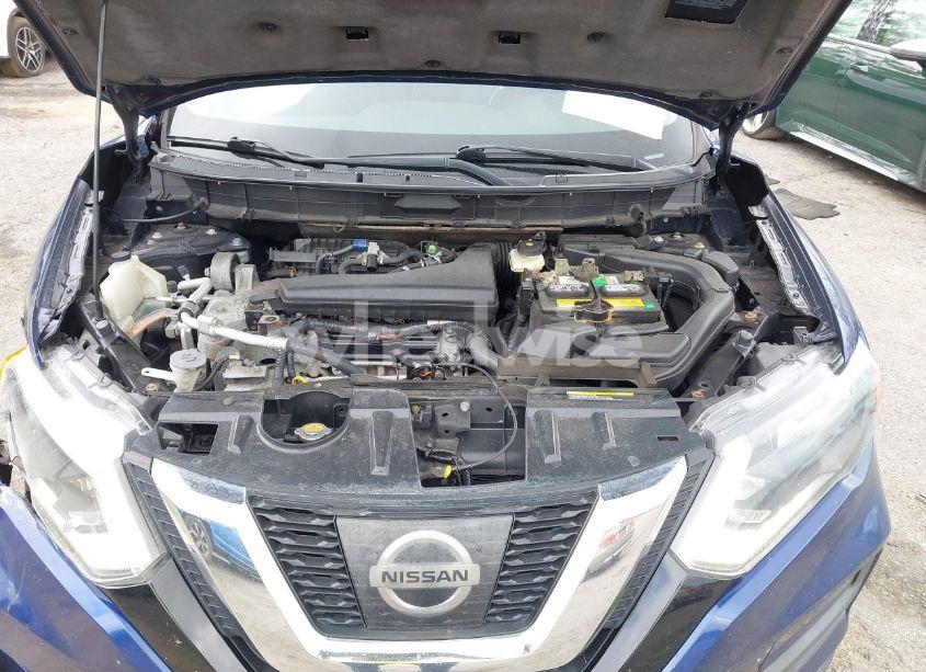 Photo 10 of 2017 Nissan Rogue SV (VIN 5N1AT2MV9HC874091)