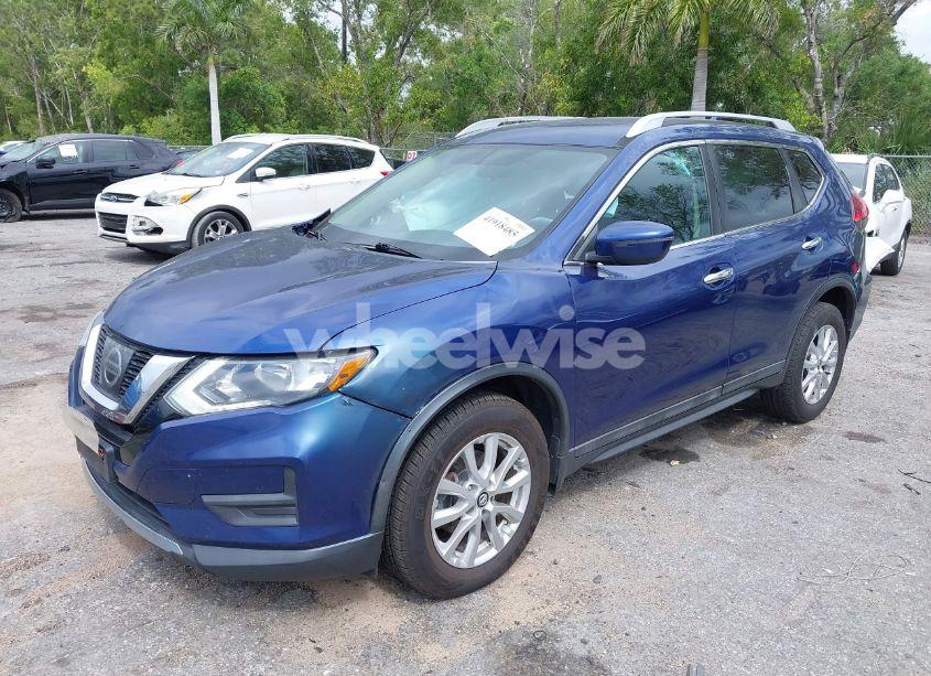 Photo 2 of 2017 Nissan Rogue SV (VIN 5N1AT2MV9HC874091)