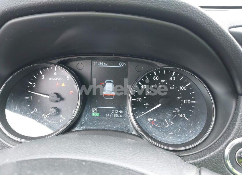 Photo 7 of 2017 Nissan Rogue SV (VIN 5N1AT2MV9HC874091)