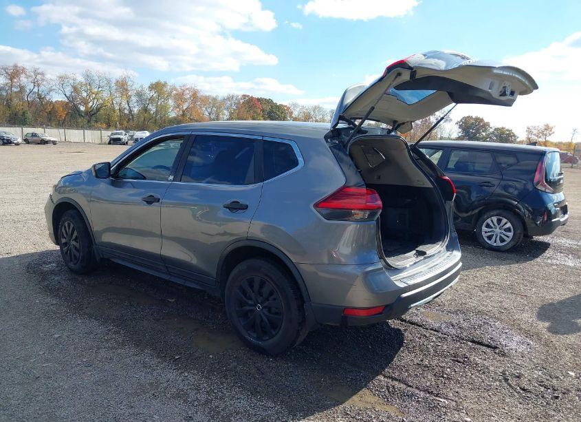 Photo 3 of 2017 Nissan Rogue S (VIN 5N1AT2MV9HC892199)