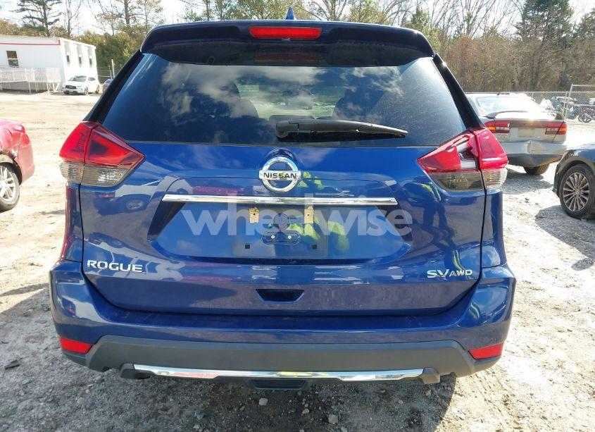 Photo 16 of 2018 Nissan Rogue SV (VIN 5N1AT2MV9JC709972)