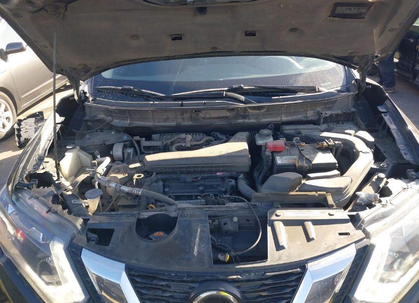 Photo 10 of 2018 Nissan Rogue S/SL/SV (VIN 5N1AT2MV9JC736590)