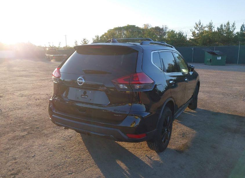Photo 4 of 2018 Nissan Rogue SV (VIN 5N1AT2MV9JC744530)