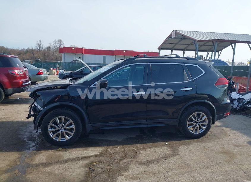 Photo 15 of 2018 Nissan Rogue SV (VIN 5N1AT2MV9JC751851)