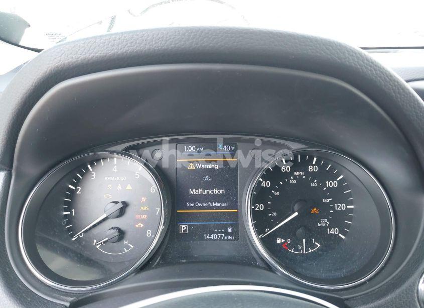 Photo 7 of 2018 Nissan Rogue SV (VIN 5N1AT2MV9JC751851)