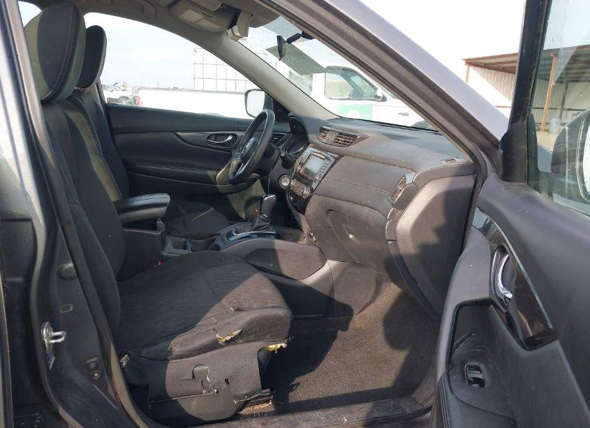 Photo 5 of 2018 Nissan Rogue S (VIN 5N1AT2MV9JC769315)