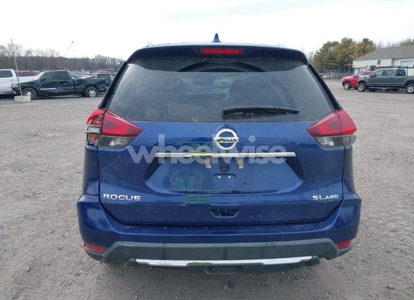 Photo 17 of 2018 Nissan Rogue SL (VIN 5N1AT2MV9JC798426)