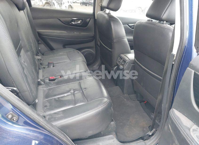 Photo 8 of 2018 Nissan Rogue SL (VIN 5N1AT2MV9JC798426)