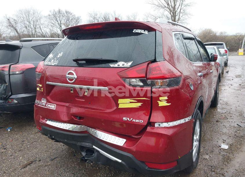 Photo 6 of 2018 Nissan Rogue SV (VIN 5N1AT2MV9JC809943)