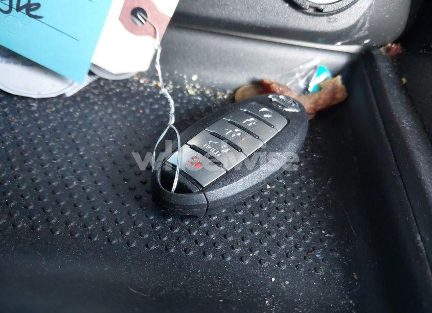 Photo 11 of 2018 Nissan Rogue SV (VIN 5N1AT2MV9JC816987)