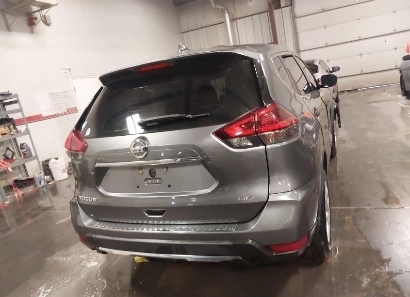 Photo 16 of 2018 Nissan Rogue S (VIN 5N1AT2MV9JC828556)