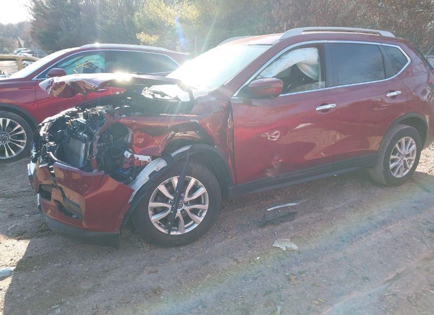 Photo 2 of 2018 Nissan Rogue SV (VIN 5N1AT2MV9JC833207)