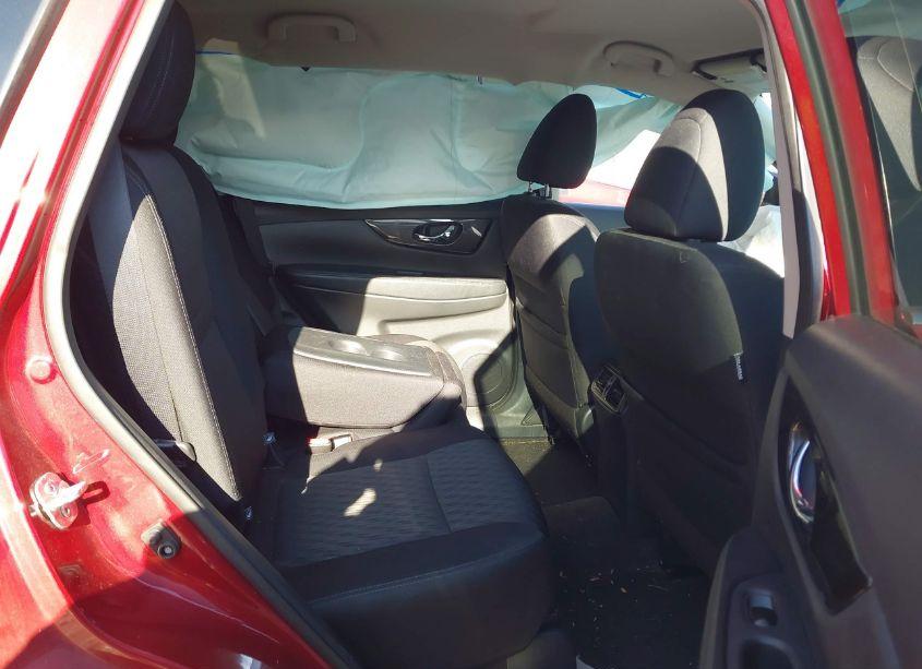 Photo 8 of 2018 Nissan Rogue SV (VIN 5N1AT2MV9JC833207)