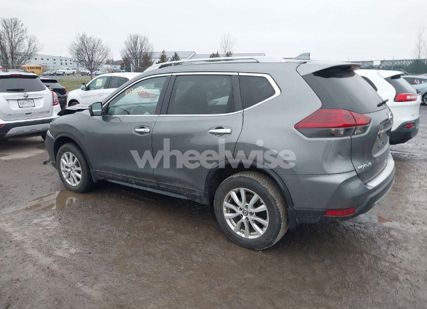 Photo 3 of 2018 Nissan Rogue SV (VIN 5N1AT2MV9JC838455)