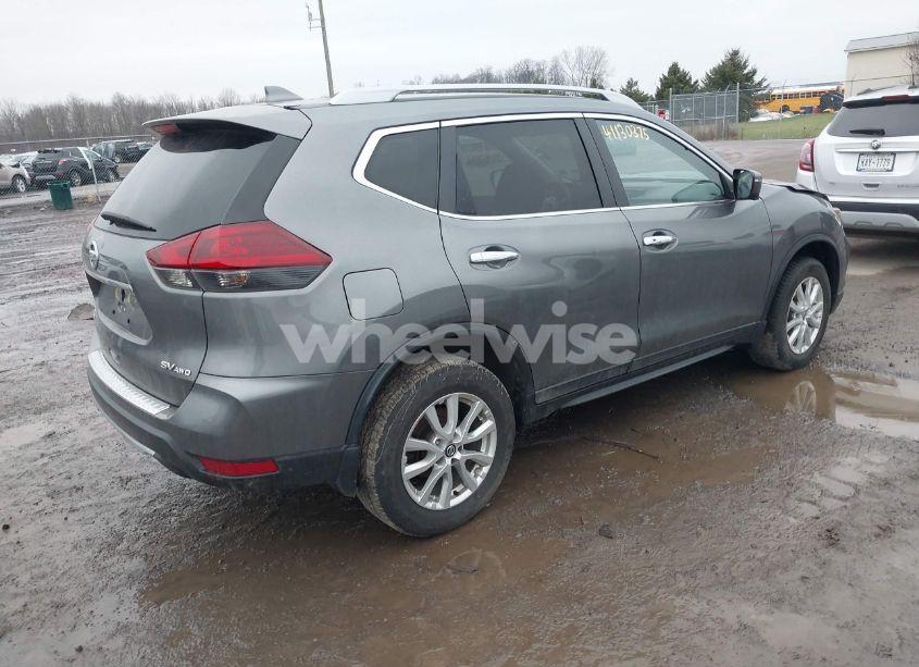 Photo 4 of 2018 Nissan Rogue SV (VIN 5N1AT2MV9JC838455)